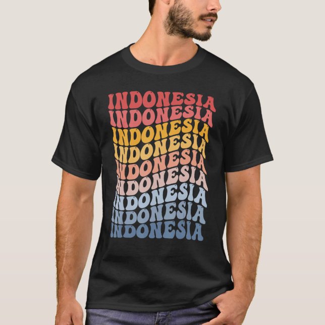 Indonesien Groovy Retro Indonesisk T Shirt (Framsida)