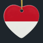 Indonesien - indonesiska Flagga Julgransprydnad Keramik<br><div class="desc">Indonesiens nationella flagga Den indonesiska flagga är en bifärgsfärgad flagga med två vågräna i vitt och rött. Det är känt som Sang Saka Merah-Putih ("Röda och vita Helig"), Bendera Merah-Putih ("Röda och vita Flagga") eller Merah-Putih ("Röda och vita"). Den antogs 1945 och har en kvot på 2:3. Observera att alla...</div>