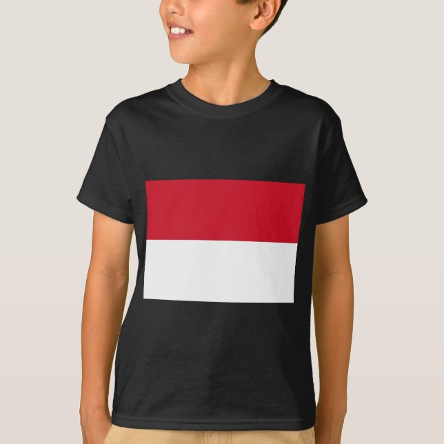indonesisk t-shirt (Framsida)