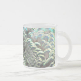 Indonesiska peacock Feathers Mönster Fr. Glass Mug Frostad Glasmugg