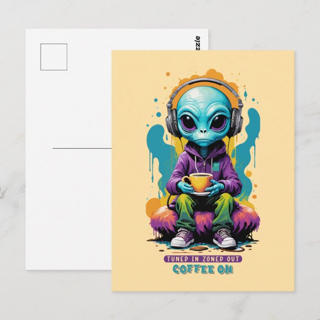 Infångad i utskuren kaffe på | Cute Alien Art Vykort (Fram/baksida)