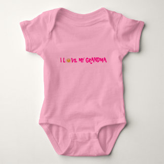 INFANT ~ I KÄRLEK MY GRANDMA TEE SHIRT