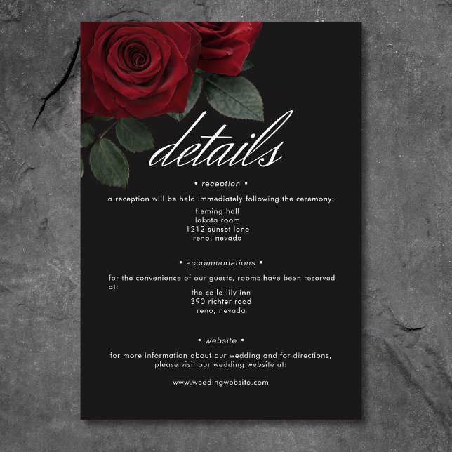 Information om elegant Moody Blommigt Röd ros Tilläggskort (Elegant Moody Blood Red Roses Floral Details Enclosure Card)