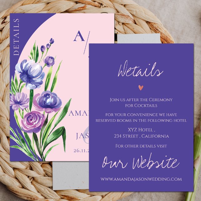 Information om lila Blommigt Monogram  Rosa Bröllo Tilläggskort (Purple Floral Monogram Blush Pink Wedding Details Enclosure Card)