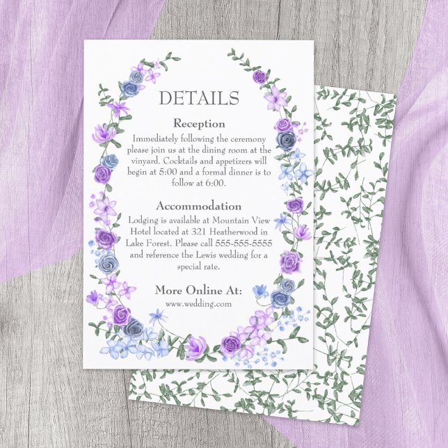 Information om lila Light Blue Ro Garden Vine Bröl Tilläggskort (purple, lavender, dusty blue mixed floral patterns, rose vines, bouquets wedding details enclosure )