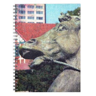 Information om Plaza Fontän Horse Anteckningsbok Med Spiral