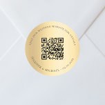 Information om QR-kod på bröllop webbplats osa gul Runt Klistermärke<br><div class="desc">Lägg till URL:en för webbplatsen bröllop. Om du vill ha mer information,  mer information,  osa av online. En faux guld tittar bakgrund,  svart text.</div>