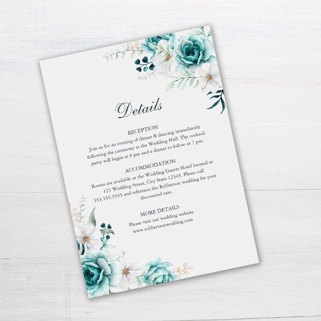 Information om Teal- och Off-White Wildblommor Car Inbjudningar (Teal and Off-white wedding invitation details card on white table)