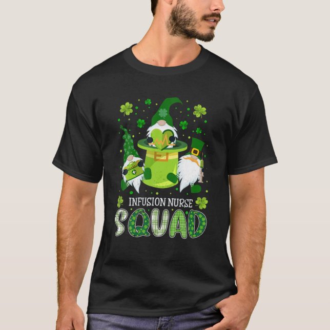 Infusion Nurse Squad Nursing St Patrick Day Gnomes T Shirt (Framsida)