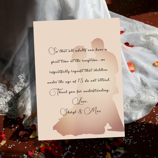 Inga barn vid Bröllop som dansar par i djurutrymme Tilläggskort (Skapare uppladdad)