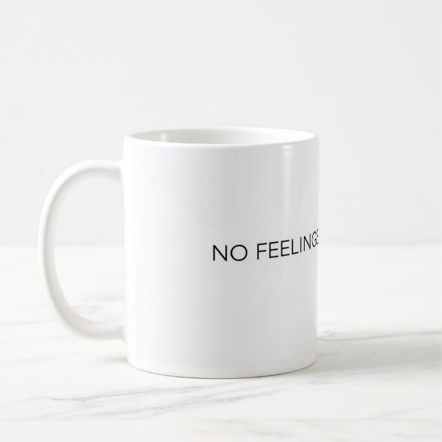 Inga känslor kvar minimalistisk rolig mugg mörk hu (Vänster)