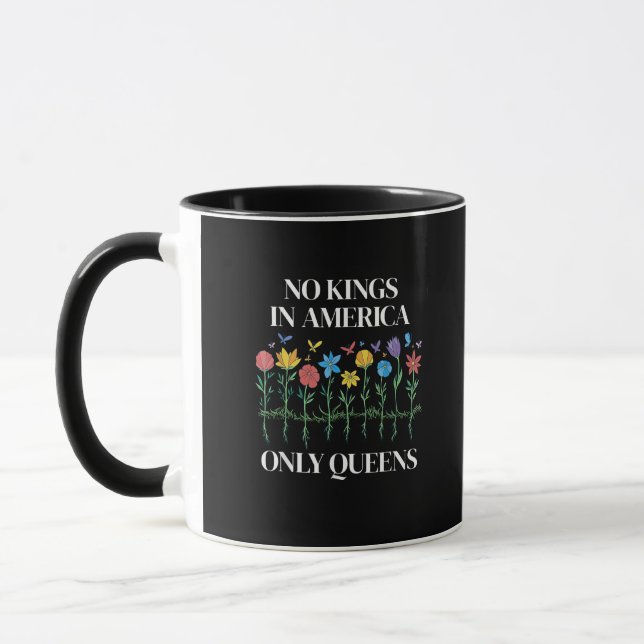 Inga kungar i Amerika bara drottningar rolig queer Mugg (Vänster)