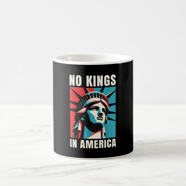 Inga kungar i Amerika Kaffemugg (Center)