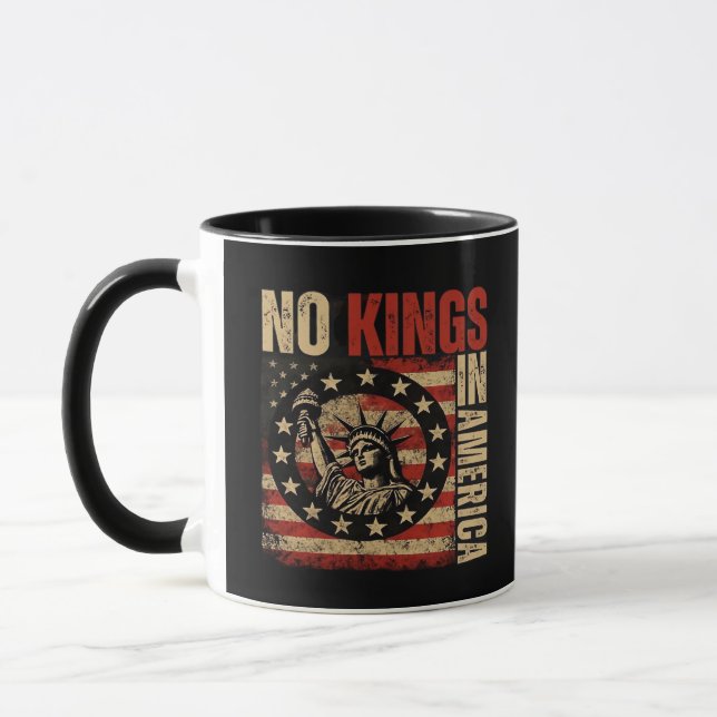 Inga kungar i Amerika Patriotisk Grunge Klassiker  Mugg (Vänster)