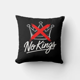 Inga kungars enkla krona med konstnärlig design fö kudde