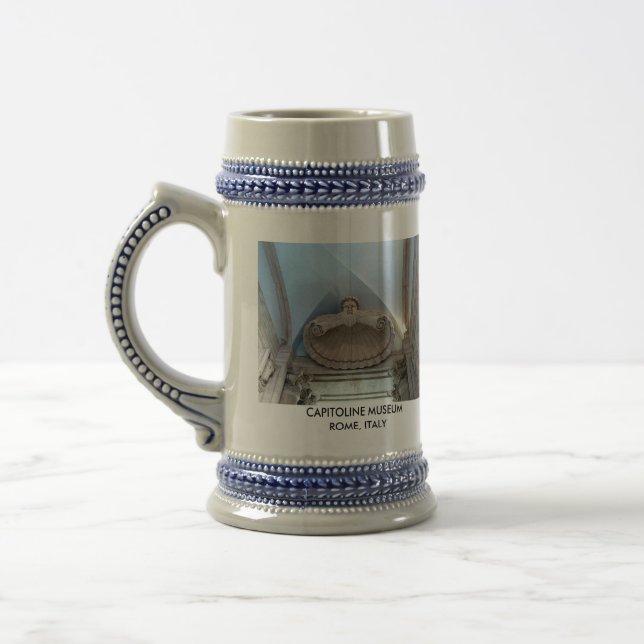 Ingången till Capitolinska museet Mugg (Vänster)