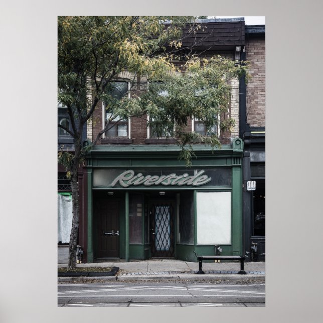 Ingen 808 Queen St E 3 Färgversion Poster (Framsidan)