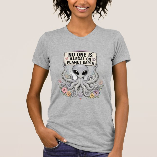 INGEN ÄR ILLEGAL PÅ PLANETEN JORDEN T SHIRT (Framsida)