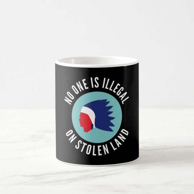 Ingen är olaglig på Stolen Land - Indien Kaffemugg (Center)