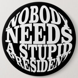 Ingen behöver en styvmoderlig president knapp