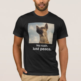Ingen brådska bara vintage hund långsamt tempo T-s T Shirt