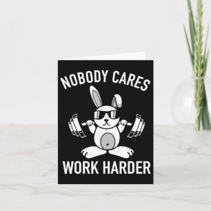 Ingen Cares Work Harder - Fitness Bunny Workout M Kort