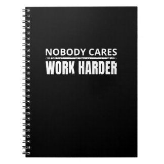 Ingen Cares Work Harder Fitness Workout Gym Gift Anteckningsbok