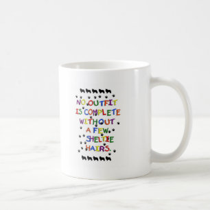 Ingen dräkt är färdig utan Sheltie hår Kaffemugg