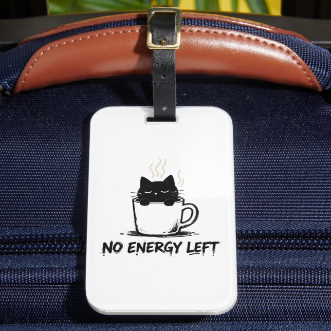INGEN ENERGI KVAR” Sömnig katt i kaffekopp – Rolig Bagagebricka (Framsida Insitu 2)