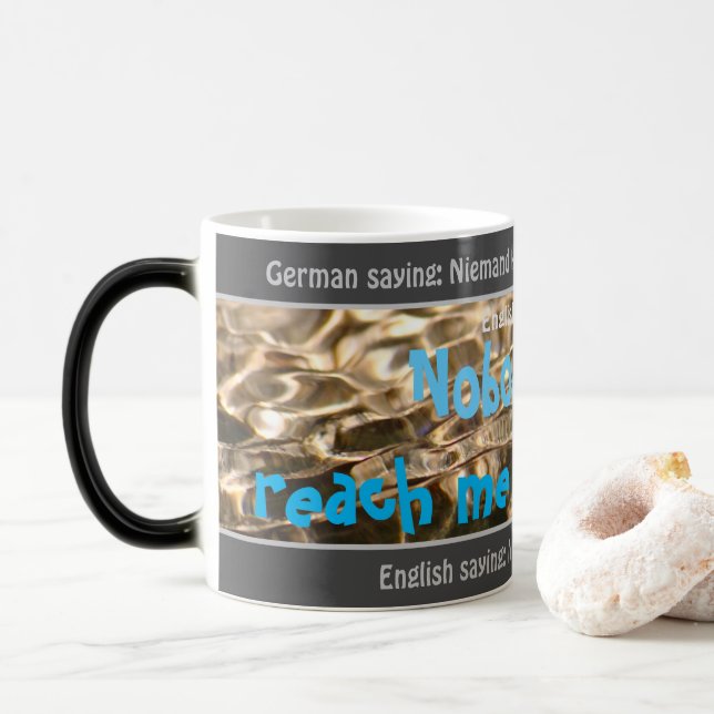 Ingen kan nå mig vatten - fåniget tyska! magisk mugg (Med munk)