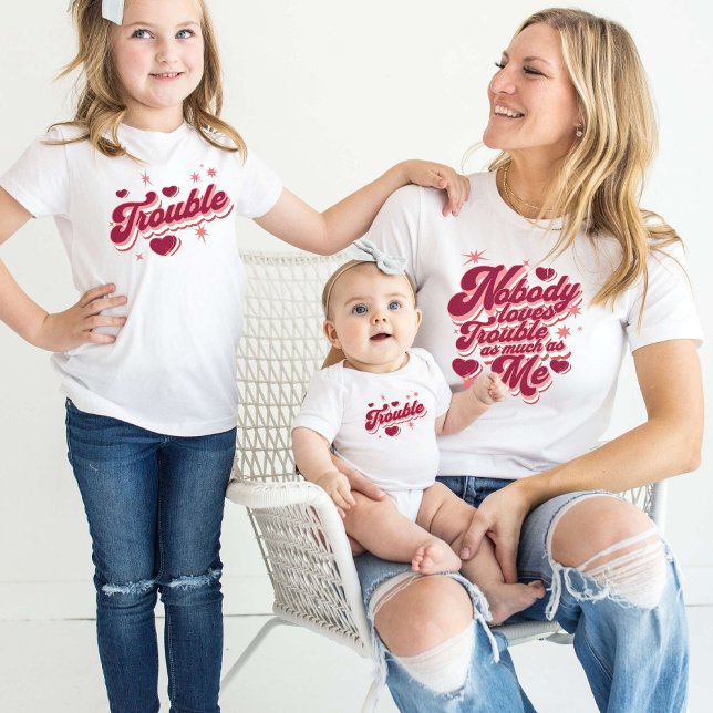 Ingen Kärlek är lika besvärlig som jag Mamma och j T Shirt (Skapare uppladdad)