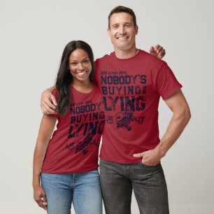 INGEN KÖPER DE LJUGANDE 46 STOLEN Trump 2024 T Shirt