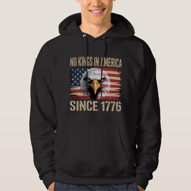 Ingen Kung i America Eagle Graphic Hoodie (Framsida)