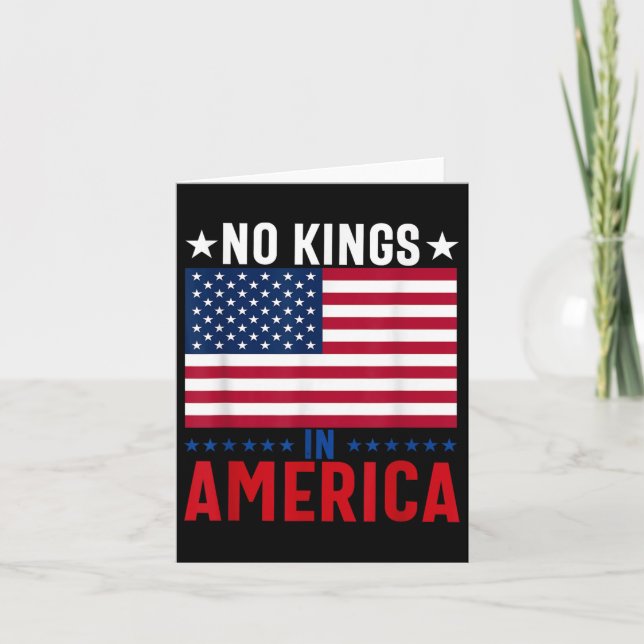 Ingen Kung i Amerika Flagga protesterar mot Spara  Kort (Framsida)