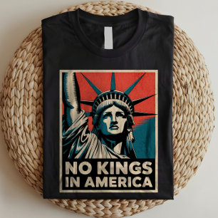 Ingen Kung i Amerika-Frihetsgudinnan-antitrump T Shirt