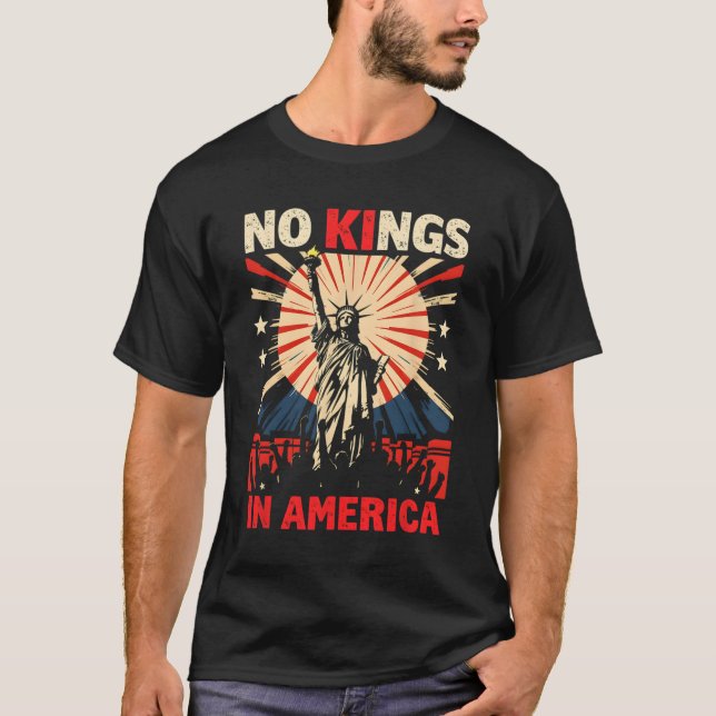Ingen Kung i Amerika T Shirt (Framsida)