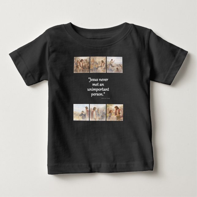 Ingen oviktig person t shirt (Framsida)