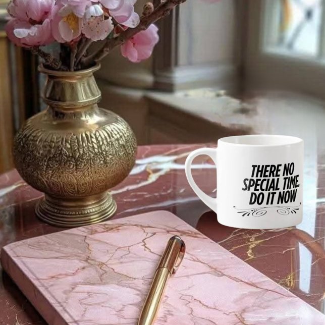 Ingen Perfekt - Motivering Typography Quote De Espressomugg (Skapare uppladdad)