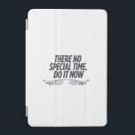 Ingen Perfekt - Motivering Typography Quote De iPad Mini Skydd<br><div class="desc">Vänta inte på "högerna time" - skapa den. Denna moderna minimalistiska citattecken säger det klart och tydligt: "Det finns ingen speciell tid. Gör det nu." En djärv påminnelse om att framgång börjar med handling, inte tvekan. Perfekt för drömmare, entreprenörer, studenter och alla som behöver visuell skjuts framåt. Perfekt på mugg,...</div>
