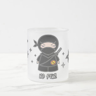 Ingen roligt! Ninja med den Shurikens muggen Frostad Glasmugg