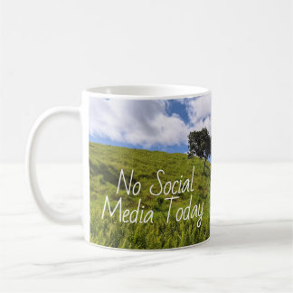 Ingen social media idag Hawaiianskt landskapsfoto Kaffemugg