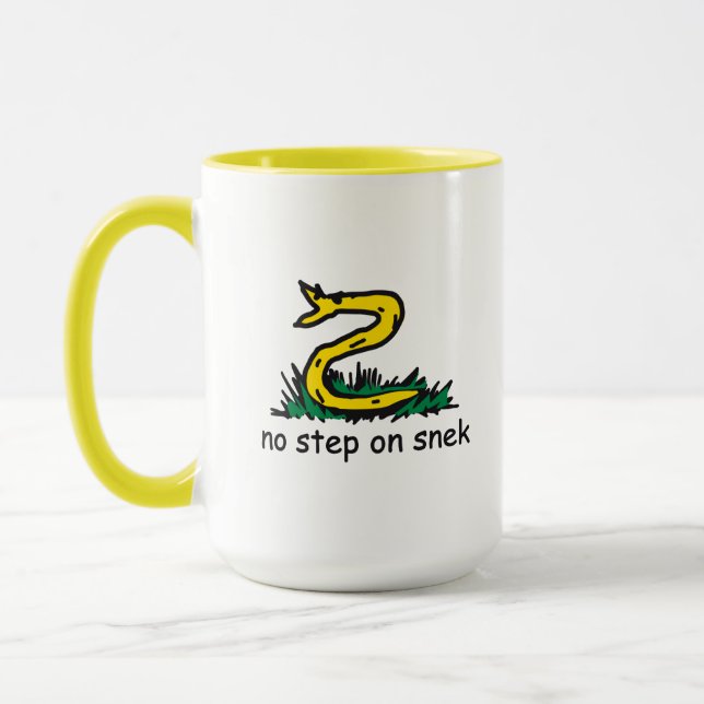 Ingen stig på snek-mem Gadsden-parodi SnekRight Mugg (Vänster)