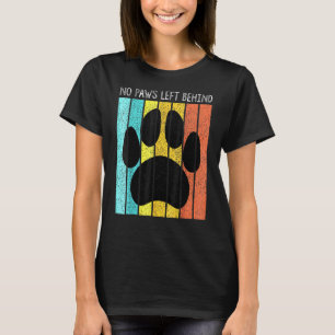 Ingen Tassar Lämnade bakom militärtjänst Hundar T Shirt