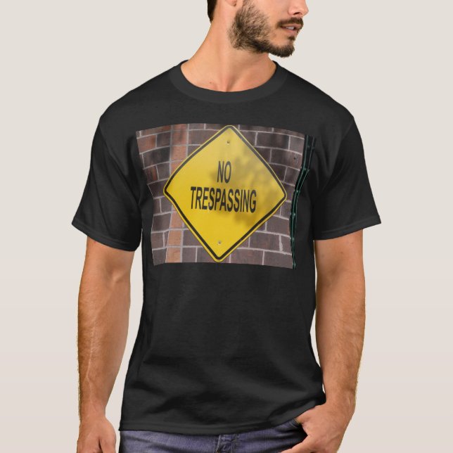 Ingen tillträde t-shirt (Framsida)