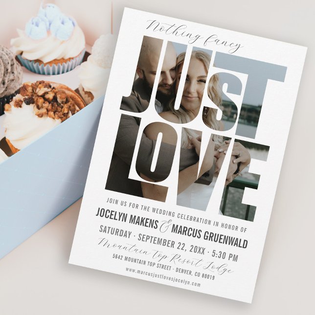 Ingenting Finare Just Kärlek Photo Ord Modern Bröl Inbjudningar (Cute Photo words casual wedding invitation with "Nothing Fancy, Just Love" with photo typography)