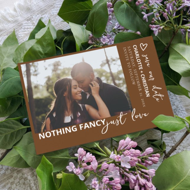 Ingenting Finare Just Kärlek Retro Färg Spara Datumet (Nothing Fancy Just Love Minimalist Wedding Save the date from Ricaso. Mix & Match wedding collection)