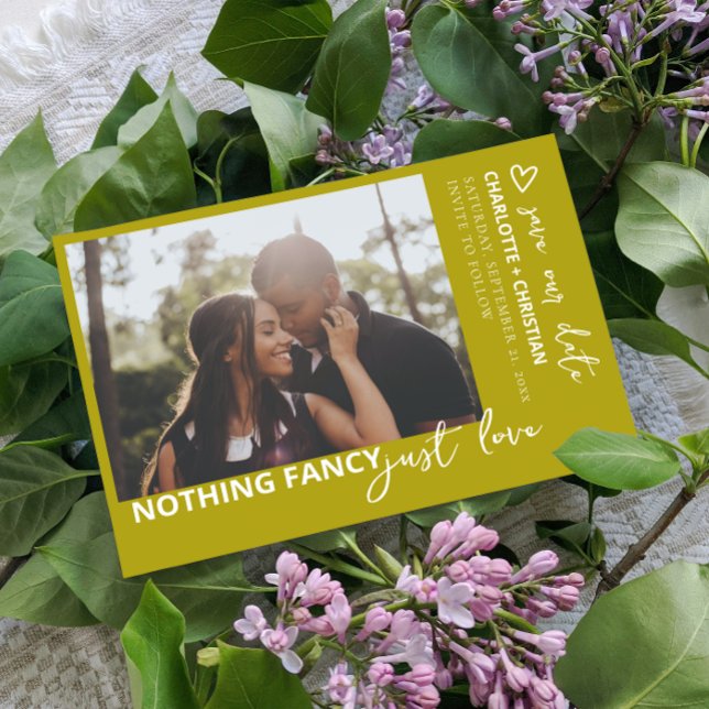 Ingenting Finare Just Kärlek Retro Färg Spara Datumet (Nothing Fancy Just Love Minimalist Wedding Save the date from Ricaso. Mix & Match wedding collection)