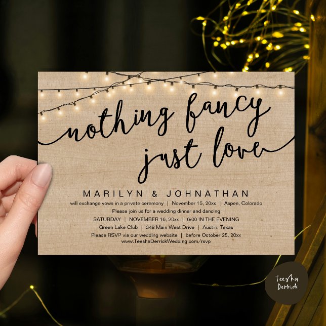 Ingenting Finare, Just Kärlek, Rustic Bröllop Midd Inbjudningar (Nothing Fancy, Just Love, Rustic Cottage String Lights, Wedding Dinner Invites Card, PDF, Brown Wood)