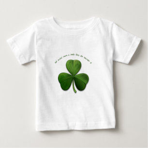 Inget hemligt är känt av 3 personer. Gammal irländ T Shirt