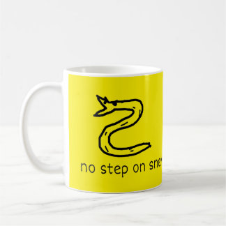 Inget kliva på den Snek muggen Kaffemugg